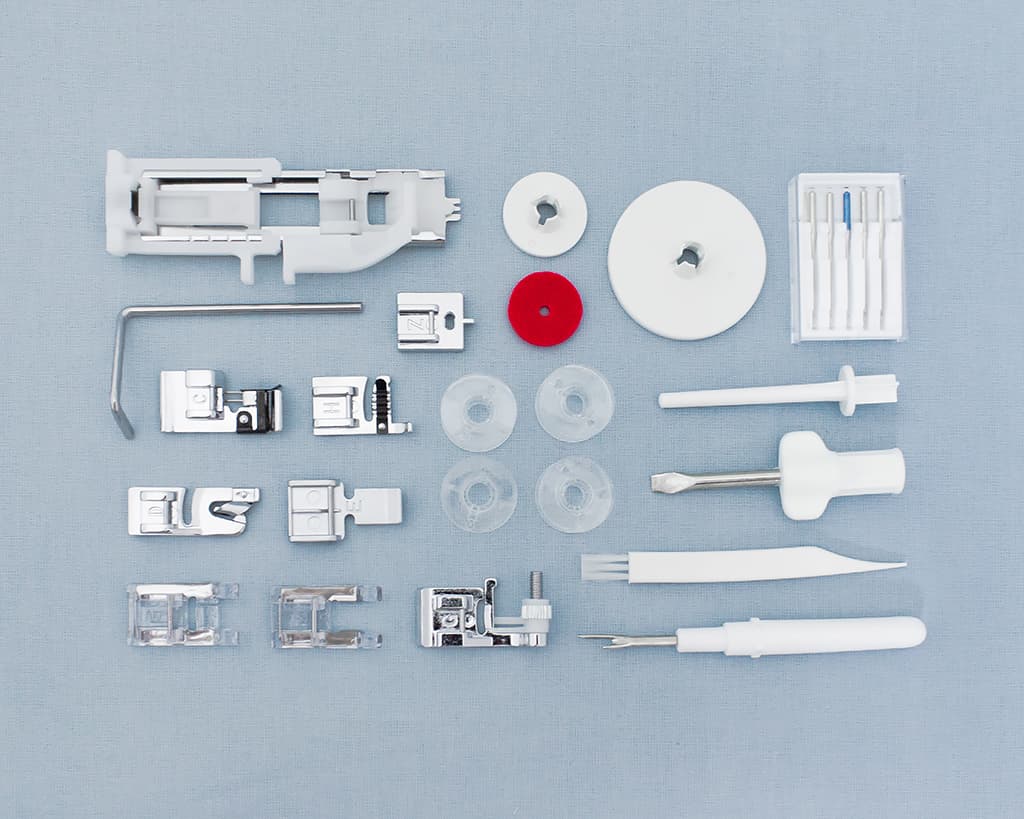 Электромеханическая швейная машина Family Gold Master 8024A - №10