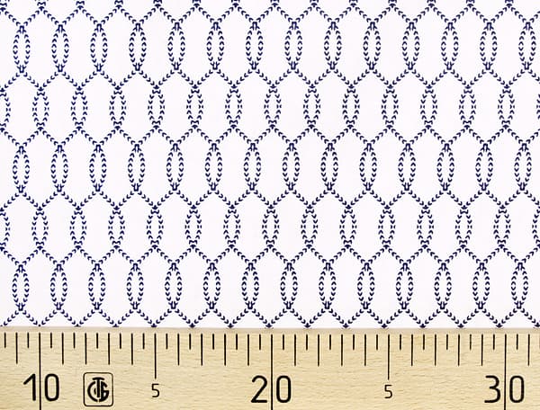 Ткань Gütermann Long Island (белый/ажурный синий рисунок) undefined