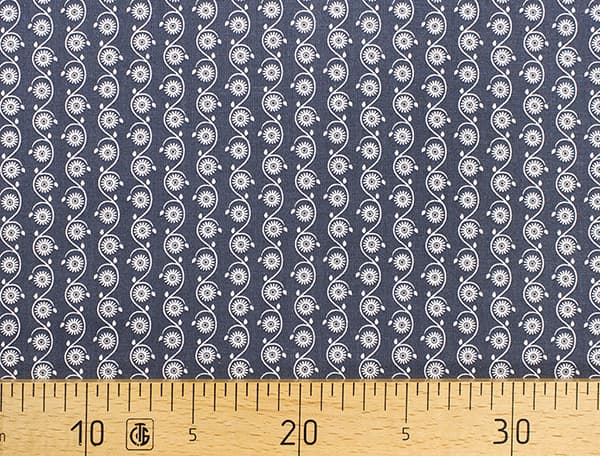 Ткань Gütermann Marrakesch (синий/белый цветочный орнамент) undefined