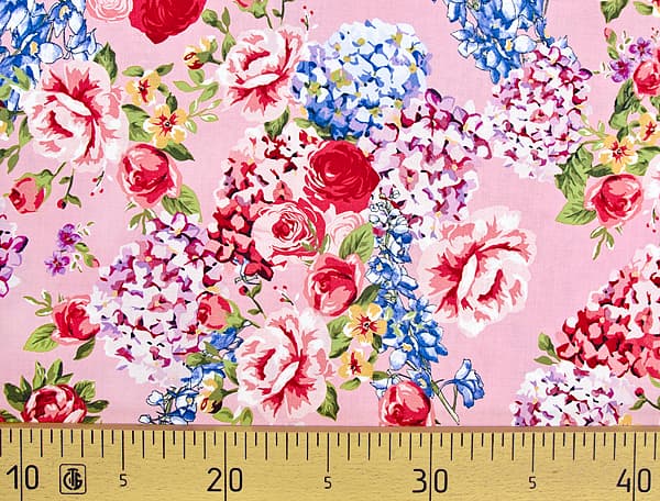 Ткань Gütermann Portofino (розовый в цветах) undefined