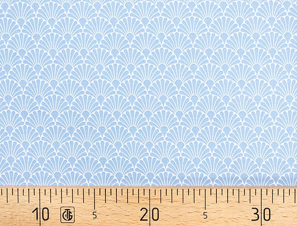 Ткань Gütermann Blooms (белый кружевной узор на голубом) undefined