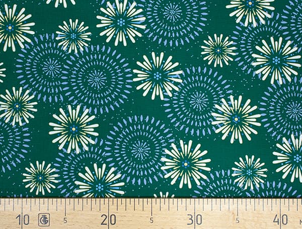 Ткань Gütermann Elegant Spirit (фейерверк на темно-зеленом) undefined