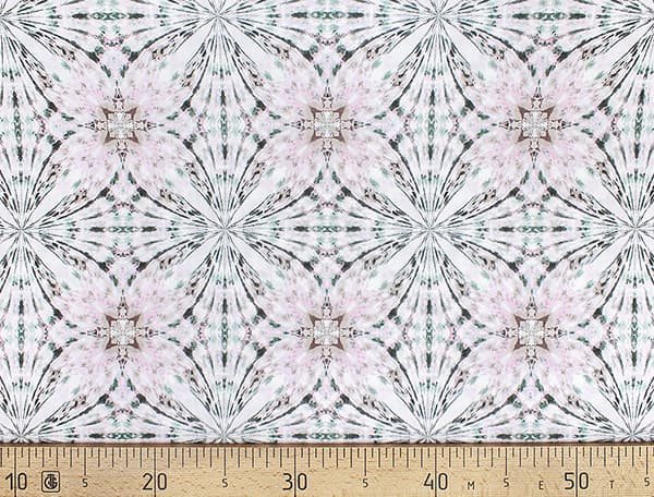 Ткань Gütermann Light Breeze (бледный розово-бирюзовый калейдоскоп) undefined