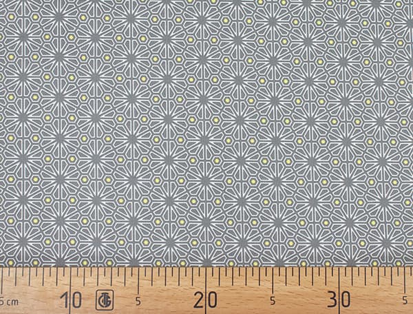 Ткань Gütermann Natural Beauty (геометрический узор на сером) undefined