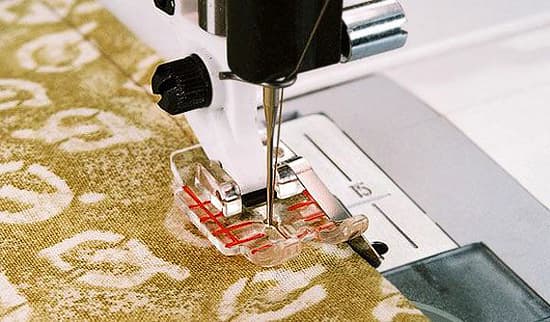 Лапка прозрачная для квилтинга 1/4 (6мм) с направителем undefined