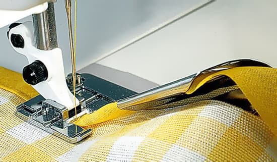 Лапка для косой бейки 12мм undefined