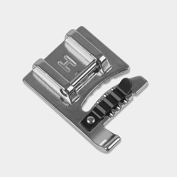 Лапка для пришивания шнура с 3 направляющими (для машин с шириной строчки 9мм) undefined