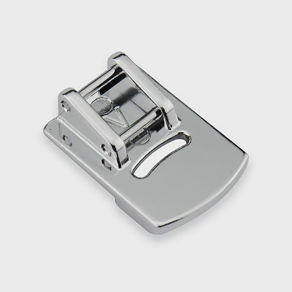 Лапка для сборок (для машин с шириной строчки 9мм) undefined