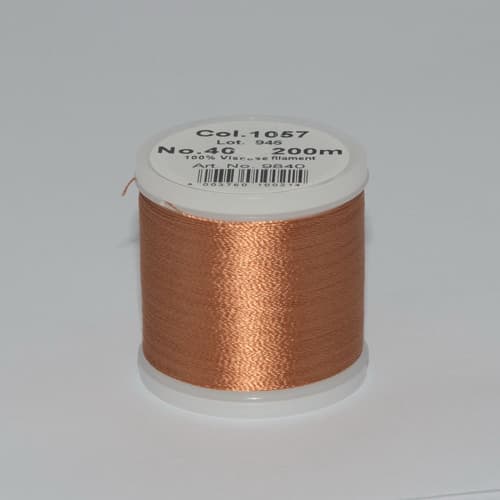 Madeira Rayon №40 200м цвет 1057 undefined