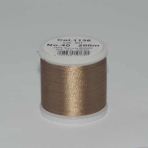 Madeira Rayon №40 200м цвет 1136 undefined