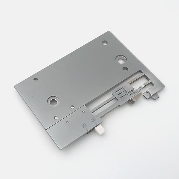 Игольная пластина для Pfaff Coverlock 3.0, 4.0 undefined
