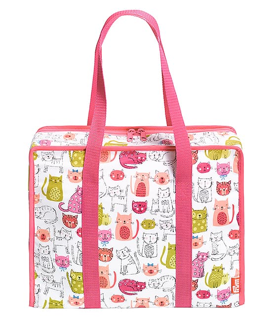 Плоская сумка для аксессуаров (34х26х9,5), разноцветные кошки на белом undefined