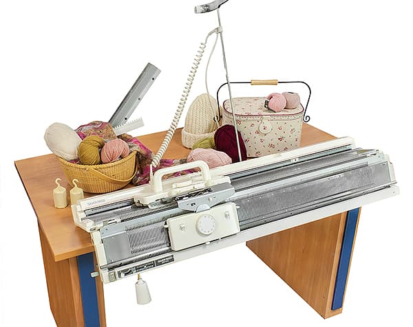 Silver Reed SK840/SRP60N Полный профессиональный комплект Вязальная машина