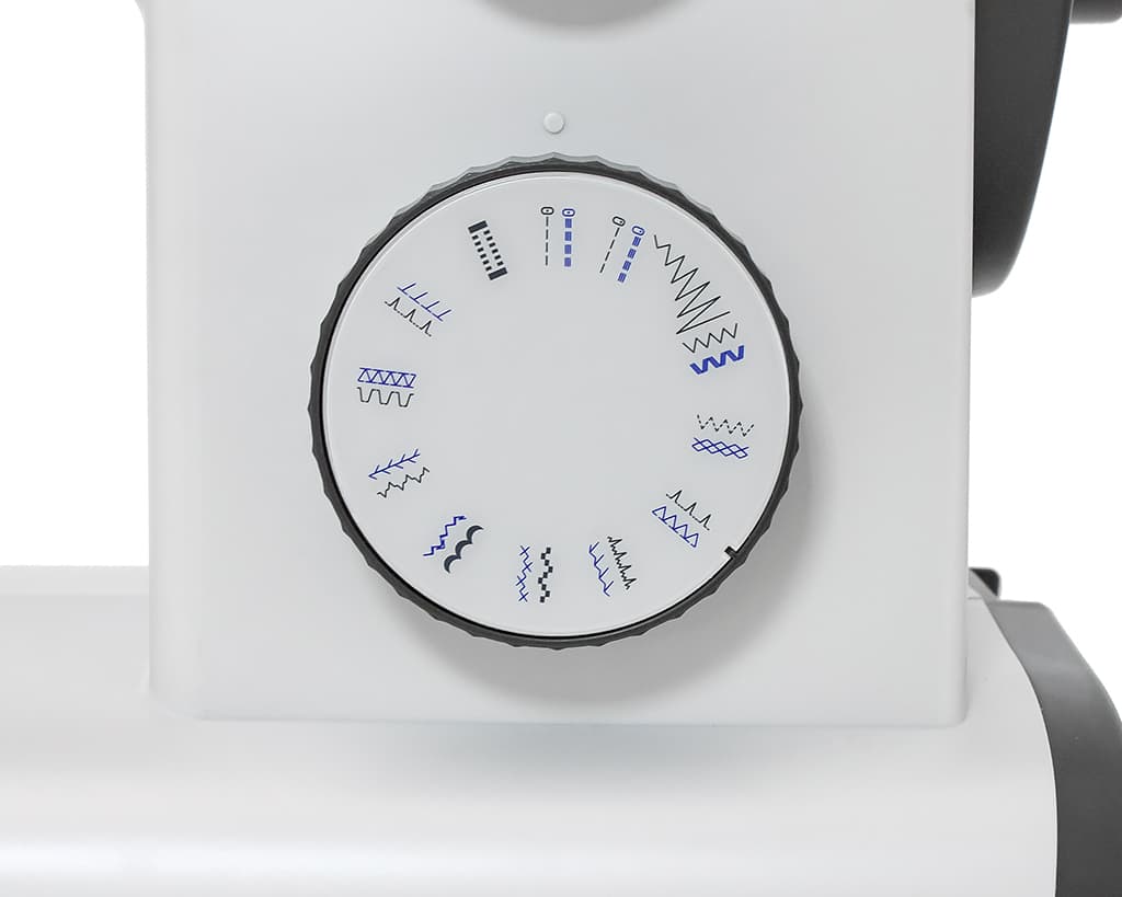 Электромеханическая швейная машина Family 25 Pro - №6